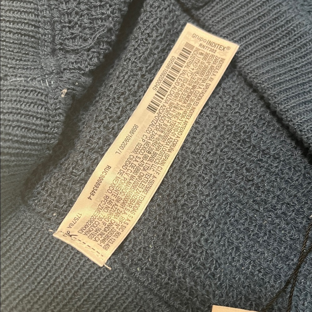 Zara Dark Blue Textured Mini Skirt - Picture 6 of 6